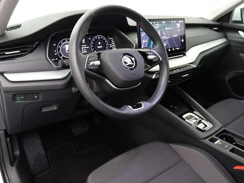 Occasion Skoda Octavia Business Line 150 PK (110 kW) 2025 Wit Stationwagen