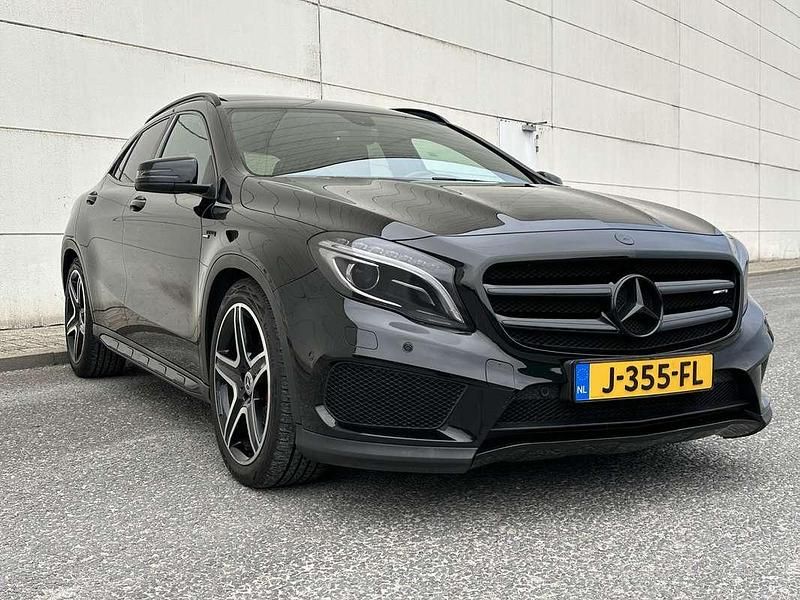 Occasion Mercedes GLA200 AMG 184 PK (135 kW) 2014 Zwart SUV