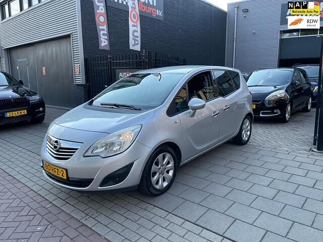 Grijs Occasion 2011 Opel Meriva Cosmo MPV | € 2.999 (Eerlijke prijs) - Afbeelding 1/4