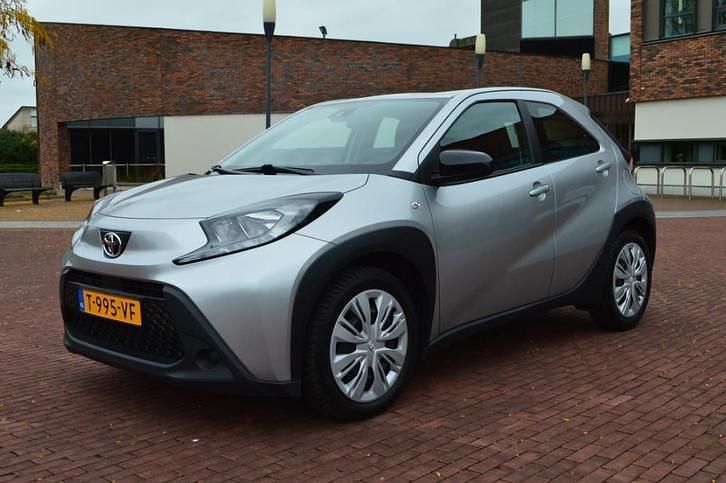 Gebruikt 2023 Toyota Aygo X SUV | € 16.750 - Afbeelding 1/4