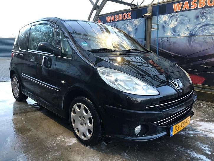Occasion Peugeot 1007 73 PK (53 kW) 2007 MPV