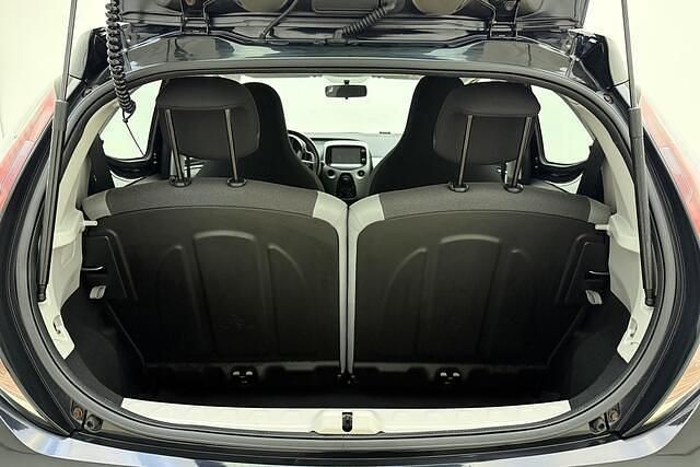 Occasion Toyota Aygo X-play 69 PK (50 kW) 2015 Zwart Hatchback