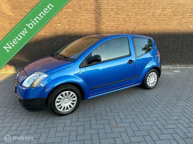 Blauw Gebruikt 2004 Citroën C2 Hatchback | € 1.595 (Iets duurder) - Afbeelding 1/4