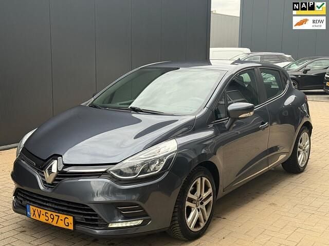 Grijs Occasion 2019 Renault Clio IV Zen Hatchback | € 7.850 (Eerlijke prijs) - Afbeelding 1/4