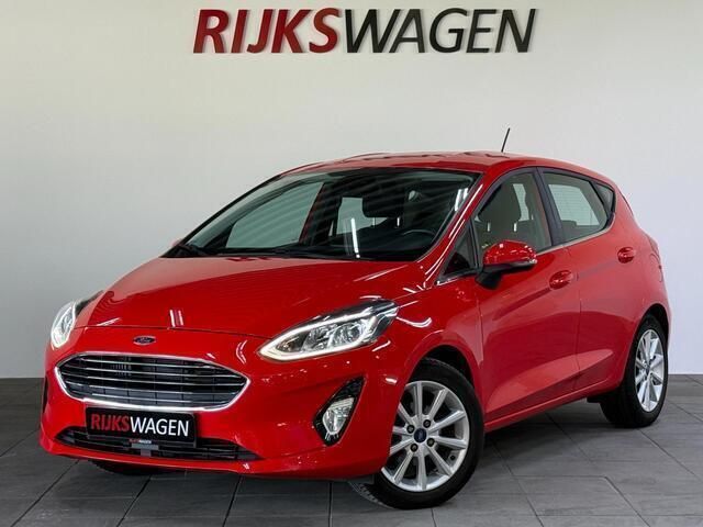 Rood Gebruikt 2017 Ford Fiesta Titanium Hatchback | € 12.850 (Eerlijke prijs) - Afbeelding 1/4