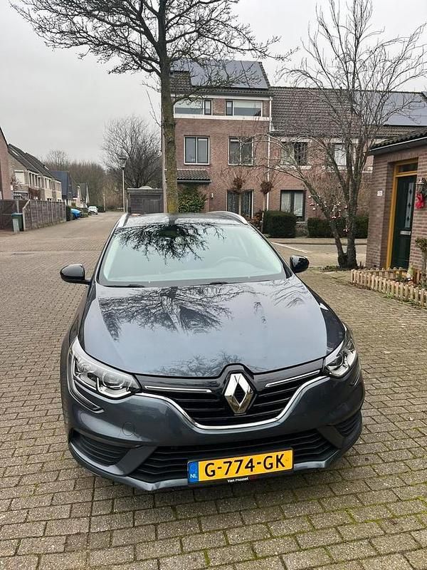 Occasion 2019 Renault Mégane IV | € 7.999 (Eerlijke prijs) - Afbeelding 1/4