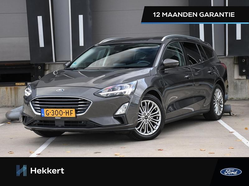 Grijs Gebruikt 2019 Ford Focus Business Edition Stationwagen | € 15.995 (Eerlijke prijs) - Afbeelding 1/4