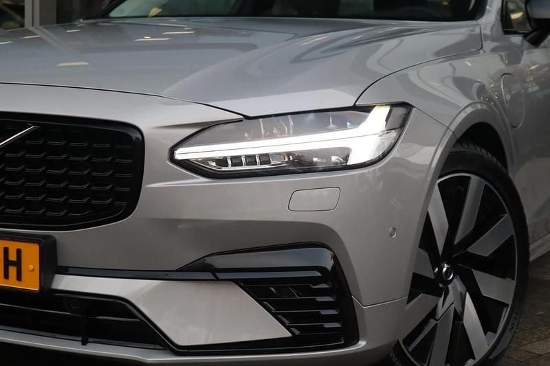 Occasion Volvo V90 Ultra 456 PK (335 kW) 2025 Grijs Stationwagen