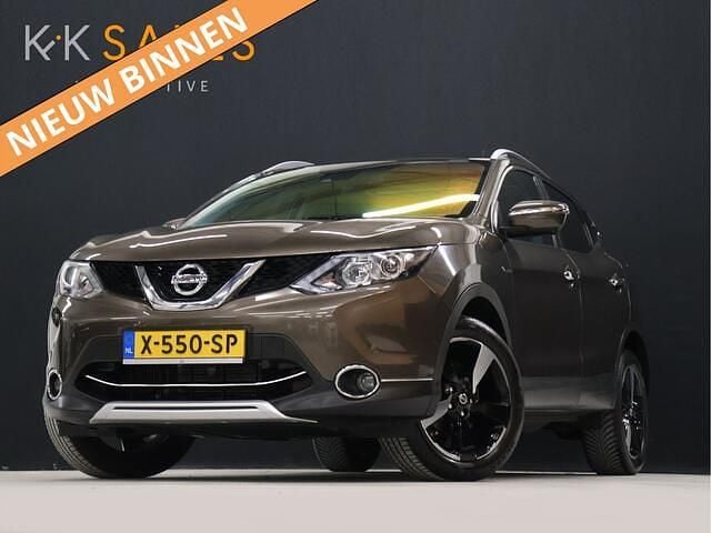 Bruin Gebruikt 2015 Nissan Qashqai 360º SUV | € 12.940 (Goede deal) - Afbeelding 1/4