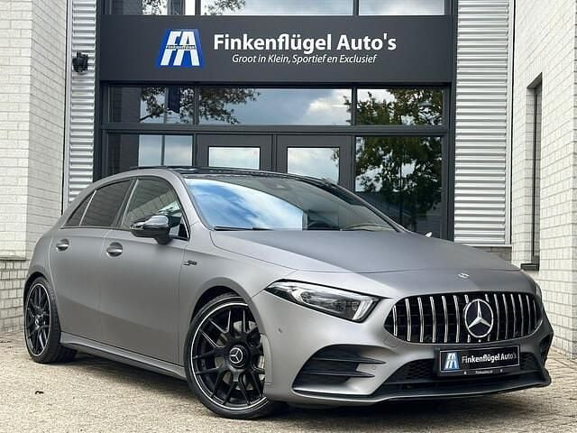 Grijs Gebruikt 2020 Mercedes A35 AMG AMG Hatchback | € 31.850 (Goede deal) - Afbeelding 1/4