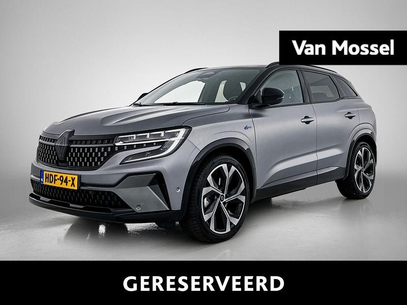 Grijs Gebruikt 2025 Renault Austral Iconic Esprit Alpine SUV | € 43.935 - Afbeelding 1/4