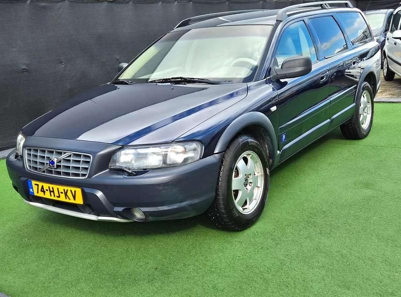 Blauw Gebruikt 2001 Volvo XC70 Comfort SUV | € 3.440 (Goede deal) - Afbeelding 1/4