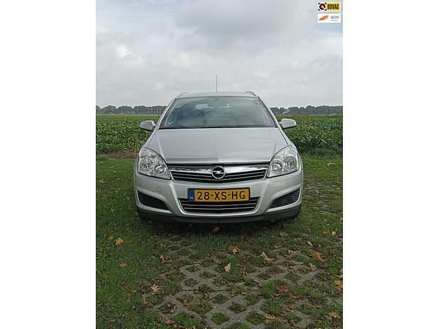 Grijs Gebruikt 2007 Opel Astra Business Stationwagen | € 2.450 (Eerlijke prijs) - Afbeelding 1/4