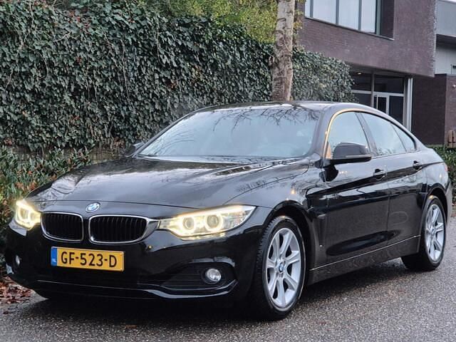 Zwart (metallic) Gebruikt 2015 BMW 420 Coupé | € 16.895 (Goede deal) - Afbeelding 1/3