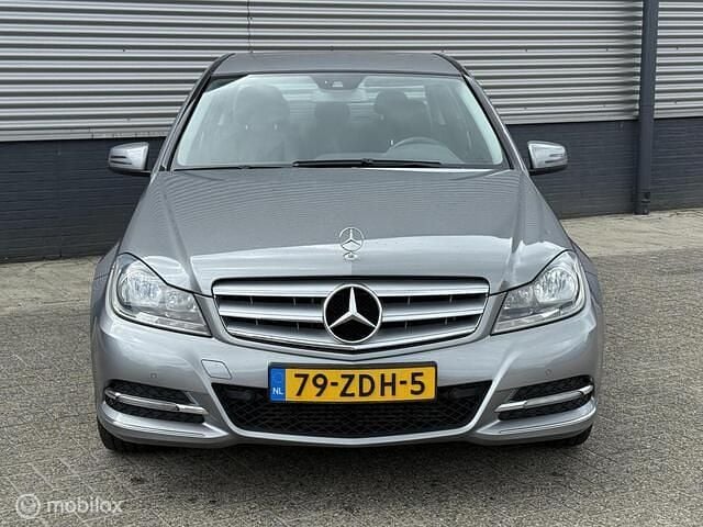 Afbeelding 2/3