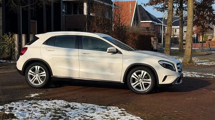 Occasion 2014 Mercedes GLA200 SUV | € 13.250 (Goede deal) - Afbeelding 1/4