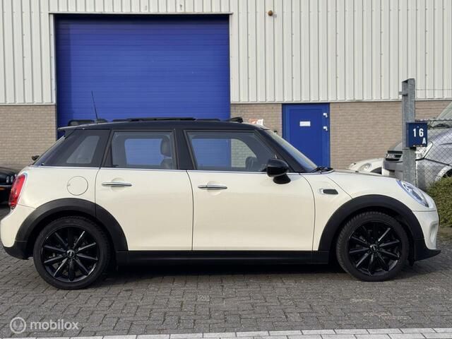 Occasion Mini Cooper Business 136 PK (100 kW) 2015 Wit Hatchback