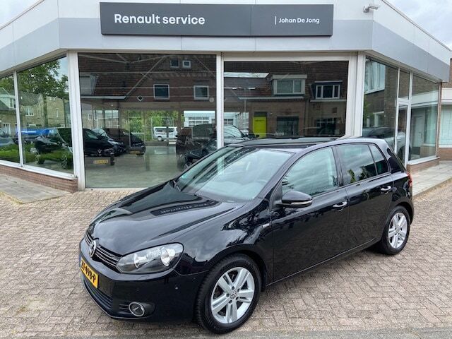 Zwart Gebruikt 2012 VW Golf VII Trendline Hatchback | € 7.950 (Eerlijke prijs) - Afbeelding 1/4