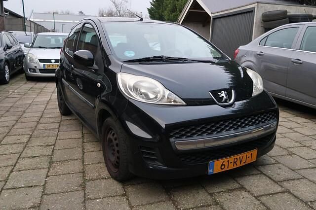 Occasion Peugeot 107 68 PK (50 kW) 2011 Zwart Hatchback