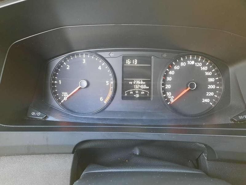 Grijs Gebruikt 2015 VW Transporter Van | € 12.995 - Afbeelding 1/4