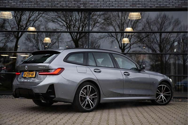 Occasion BMW 320e M Sport 204 PK (150 kW) 2022 Grijs (metallic) Stationwagen