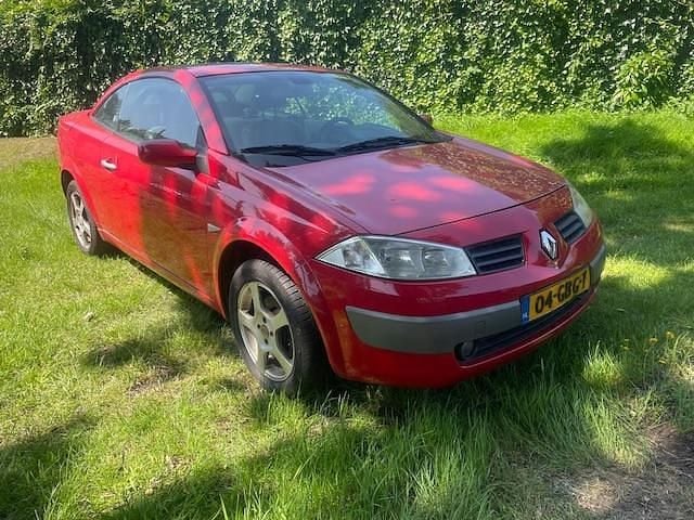 Occasion Renault Mégane Cabriolet Dynamique 2006 Rood Cabriolet