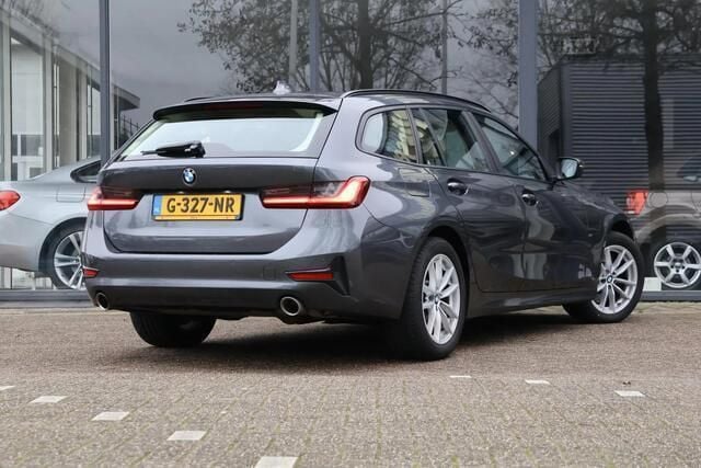 Occasion BMW 330 Efficient Dynamics 259 PK (190 kW) 2019 Grijs, metallic lak Stationwagen