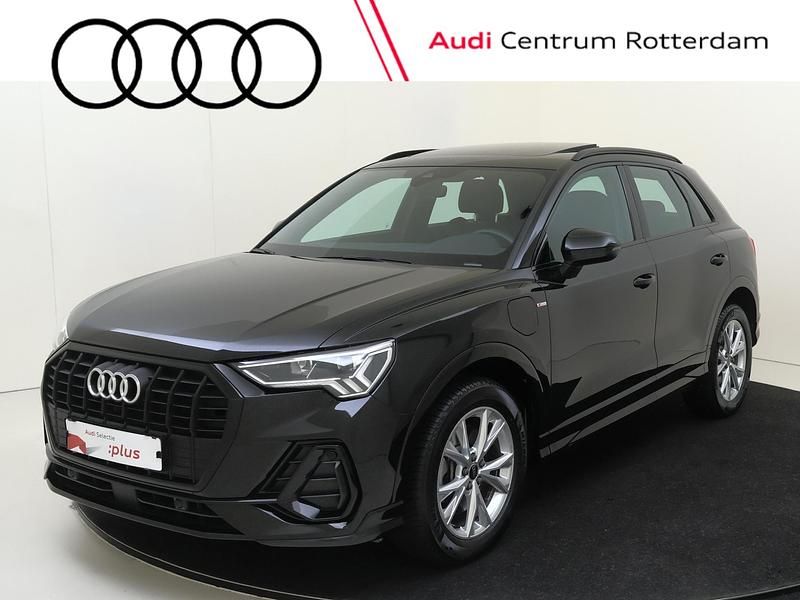 Zwart (metallic) Gebruikt 2024 Audi Q3 Basis SUV | € 46.450 (Duur) - Afbeelding 1/4