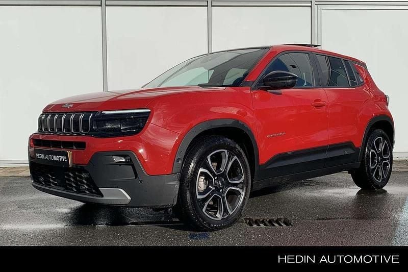 Rood Gebruikt 2024 Jeep Avenger EV Summit SUV | € 27.945 (Eerlijke prijs) - Afbeelding 1/4