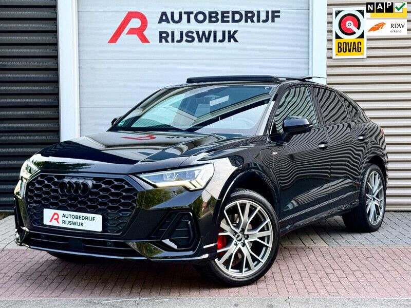 Zwart Gebruikt 2021 Audi Q3 SUV | € 45.950 - Afbeelding 1/4