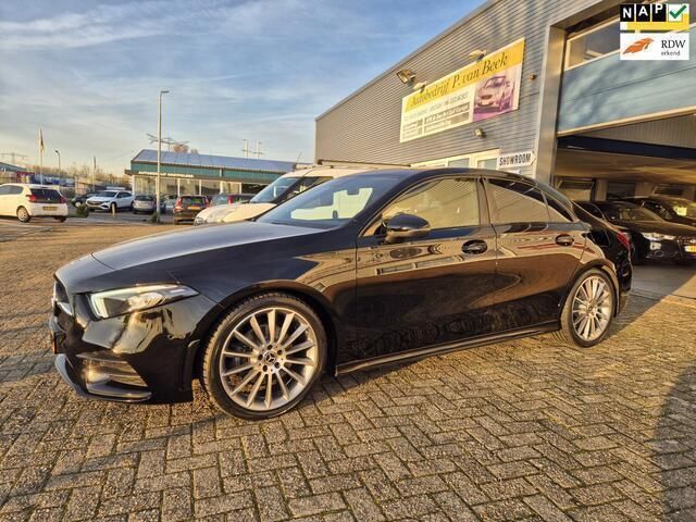 Sedan Gebruikt 2019 Mercedes A200 Business Sedan | € 24.750 (Eerlijke prijs) - Afbeelding 1/4