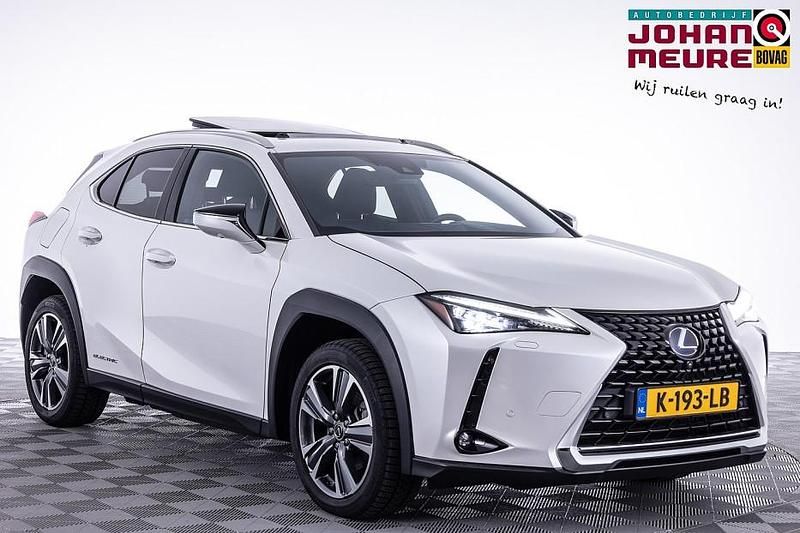 Wit Gebruikt 2020 Lexus UX 300e Executive Line SUV | € 23.990 - Afbeelding 1/4