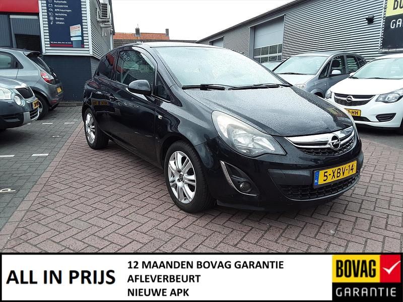 Zwart, metallic lak Gebruikt 2014 Opel Corsa S Hatchback | € 5.850 (Duur) - Afbeelding 1/4