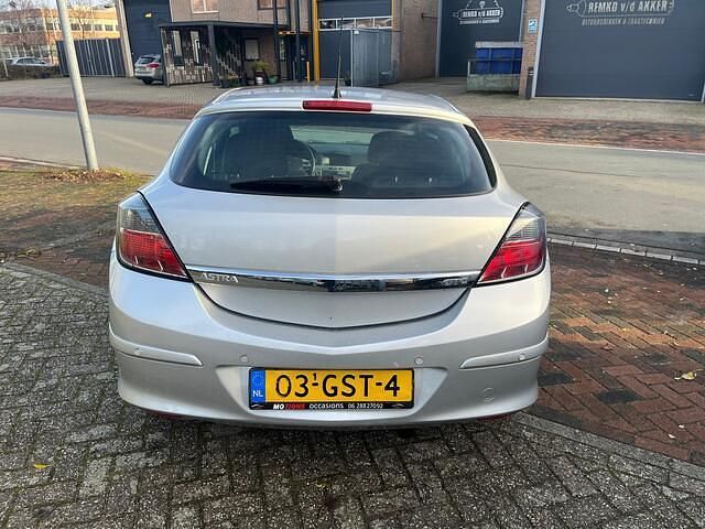Occasion Opel Astra GTC 116 PK (85 kW) 2008 Grijs (metallic) Hatchback