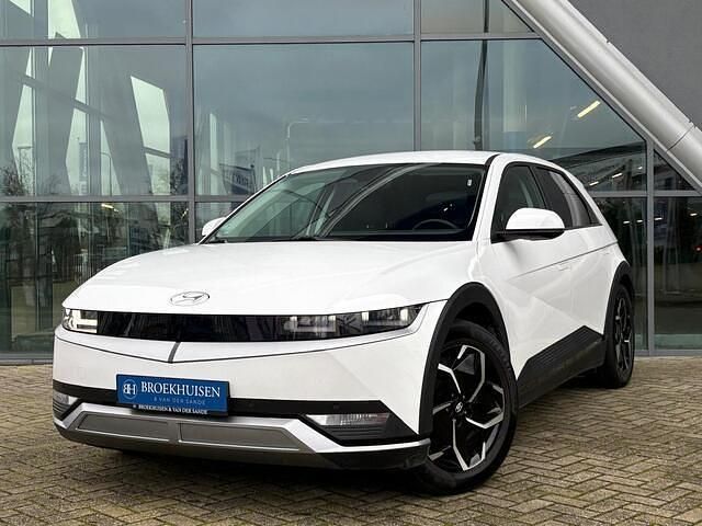 Wit Occasion 2021 Hyundai Ioniq 5 SUV | € 27.950 (Super prijs) - Afbeelding 1/4