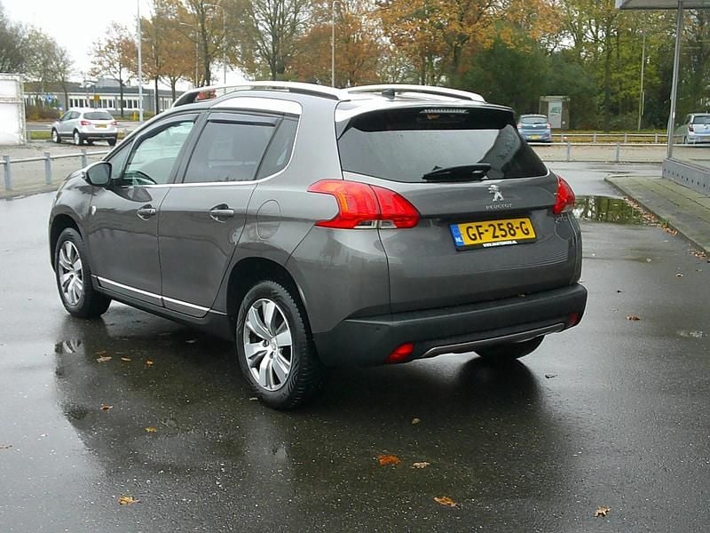 Occasion Peugeot 2008 Crossway 82 PK (60 kW) 2015 Grijs SUV