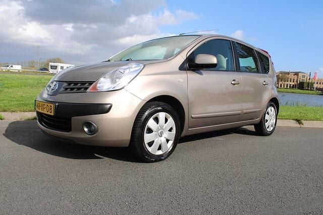 Bruin Gebruikt 2007 Nissan Note MPV | € 2.275 (Eerlijke prijs) - Afbeelding 1/4