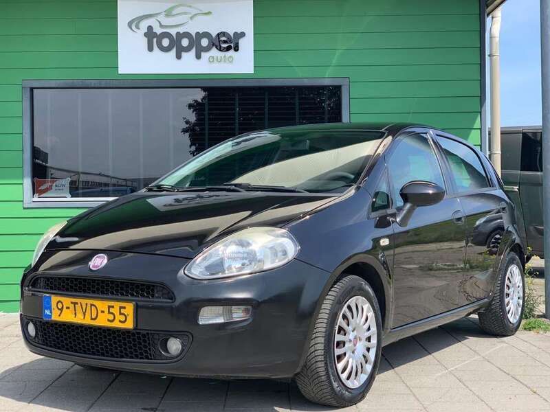 Zwart Gebruikt 2012 Fiat Punto Evo Pop Hatchback | € 3.445 (Eerlijke prijs) - Afbeelding 1/4
