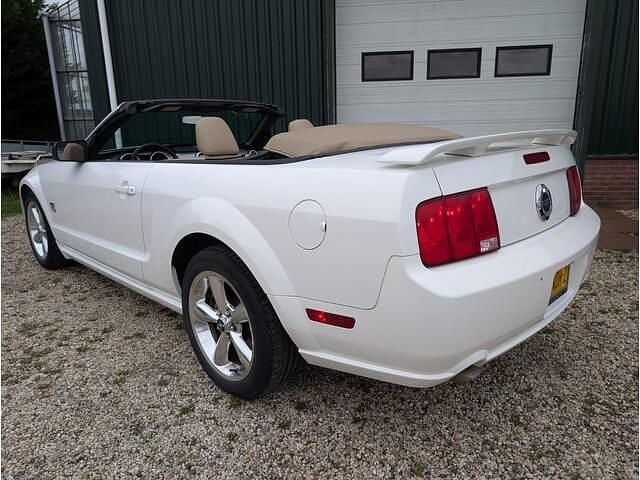Occasion Ford Mustang GT 305 PK (224 kW) 2006 Wit Cabriolet