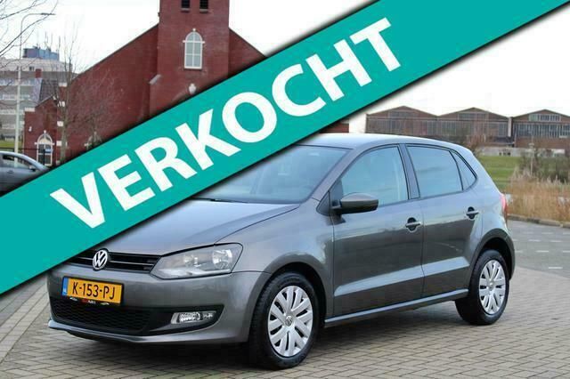 Grijs Occasion 2011 VW Polo Comfortline Hatchback | € 6.999 (Iets duurder) - Afbeelding 1/4