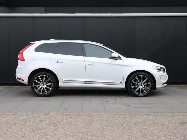 Occasion Volvo XC60 R-Design 245 PK (180 kW) 2017 Wit SUV