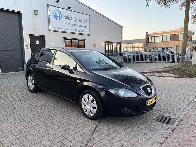 Occasion Seat Leon 102 PK (75 kW) 2006 Zwart Hatchback