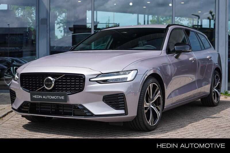 Nieuw 2025 Volvo V60 Plus Stationwagen | € 62.175 (Duur) - Afbeelding 1/4