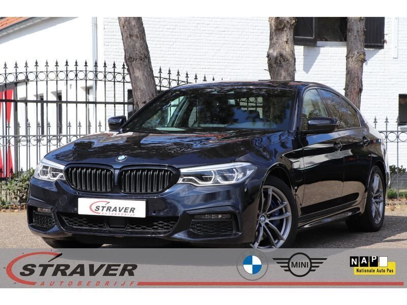 Zwart Gebruikt 2019 BMW 530 Executive Sedan | € 25.950 (Eerlijke prijs) - Afbeelding 1/4
