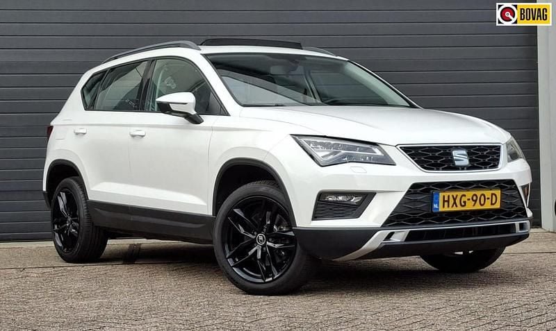 Wit Gebruikt 2017 Seat Ateca Business SUV | € 19.950 (Eerlijke prijs) - Afbeelding 1/4
