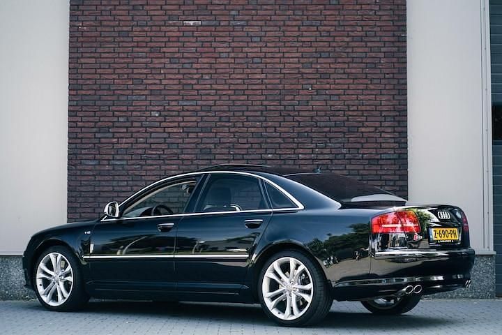 Occasion Audi S8 Comfort 451 PK (331 kW) 2008 Zwart (metallic) Sedan