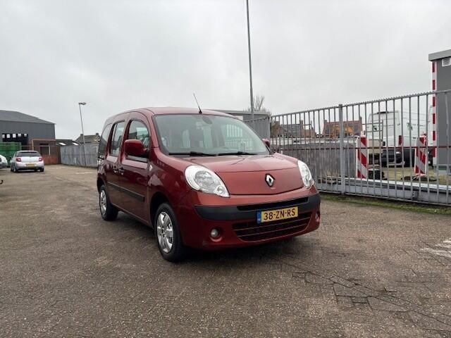 Occasion Renault Kangoo 107 PK (78 kW) 2008 Rood MPV