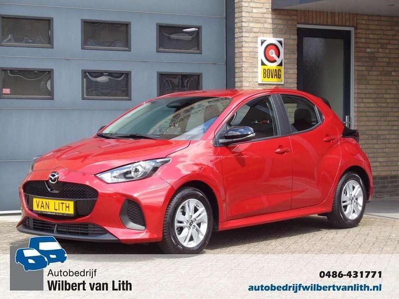 Rood Occasion 2024 Mazda 2 Center-Line Hatchback | € 21.995 (Goede deal) - Afbeelding 1/4