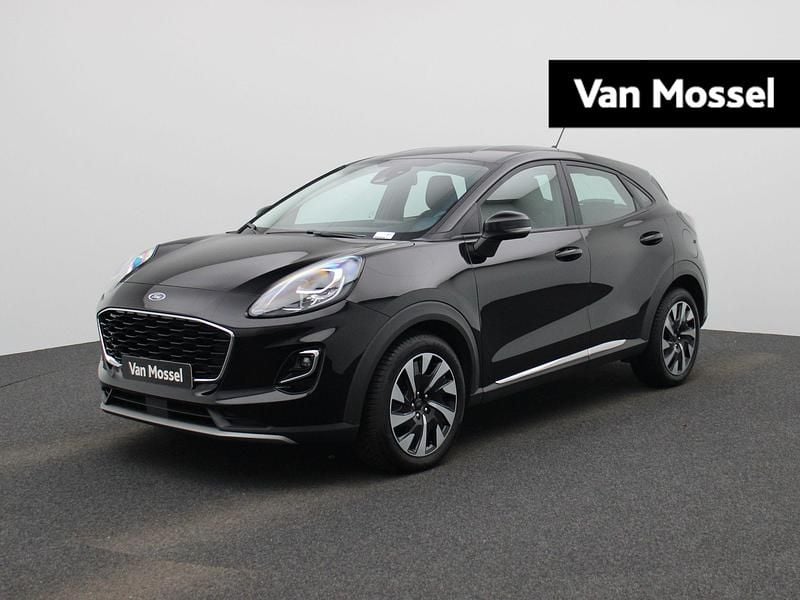 Zwart Gebruikt 2023 Ford Puma Titanium SUV | € 23.900 (Goede deal) - Afbeelding 1/4