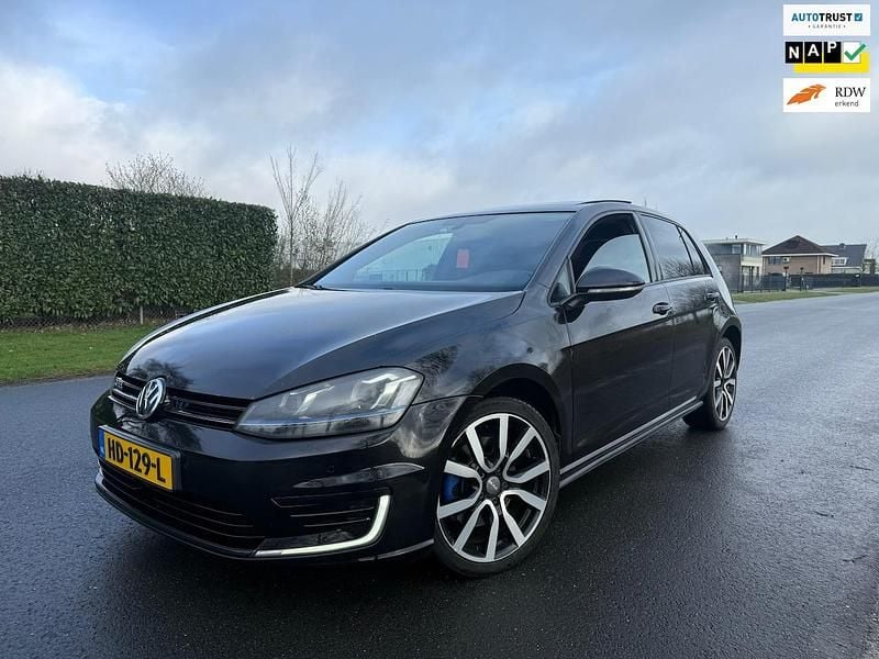 Occasion VW Golf VII GTE 2015 Zwart Hatchback